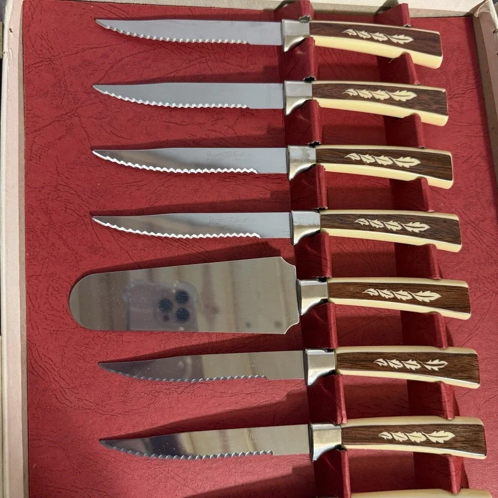 Vintage Regent Sheffield 19‎ Piece Treasure Chest Stainless Knife Set Cutlery